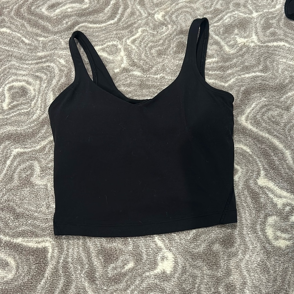 !! Lululemon Align Tank in Black size 2 !!